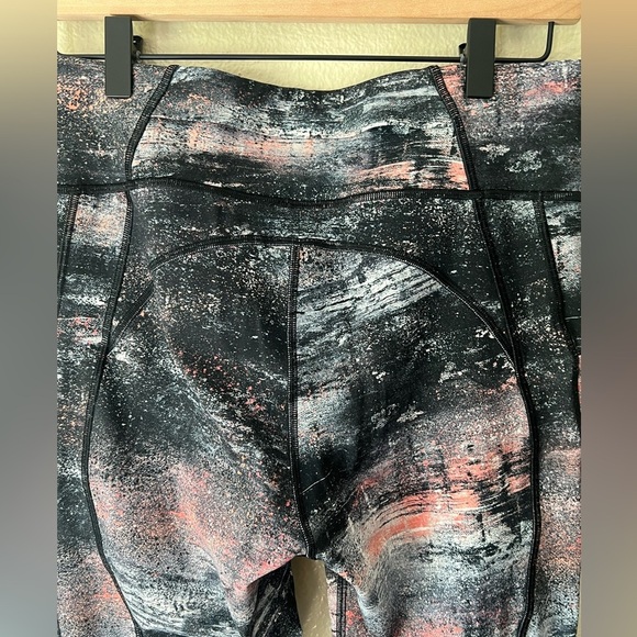 LULULEMON Time To Sweat Crop Leggings - Picture 4 of 8